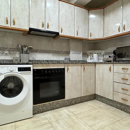 Dona Berenguela Con Terraza Privada דירה קורדובה