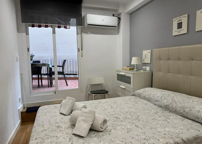 Dona Berenguela Con Terraza Privada 코르도바